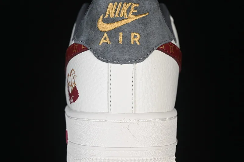 All categories Nk Air Force 1 Air Force series Nk Air Force 1 Low Air Force low-top Nike Air Force 1'07 Low Year of the Horse joint name Cloud white crimson gold Air Force 1 low-top casual sneakers NH0601-507